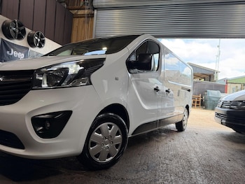 Used Vauxhall Vivaro 2018 for sale - 77864847: Photo
