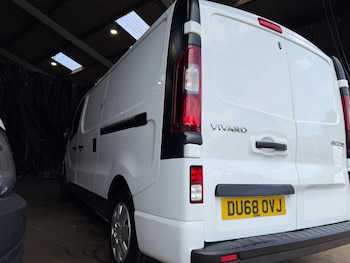 Used Vauxhall Vivaro 2018 for sale - 77864847: Photo