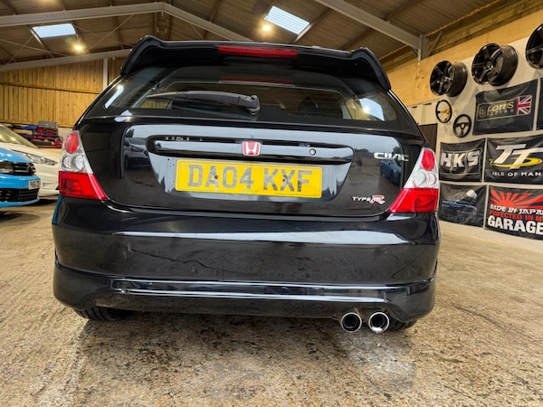 Used Honda Civic 2004 for sale - 76174080: Photo 7