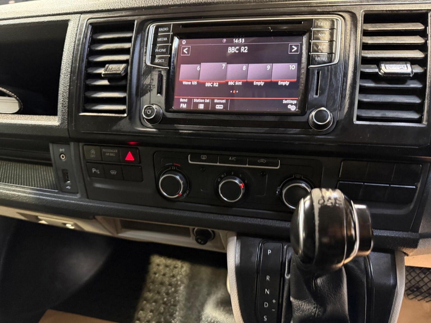 Used Volkswagen Transporter 2018 for sale - 77675666: Photo 43