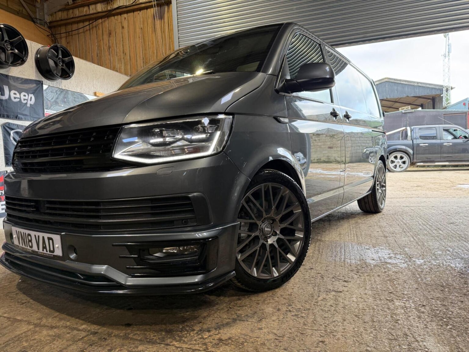 Used Volkswagen Transporter 2018 for sale - 77675666: Photo 49