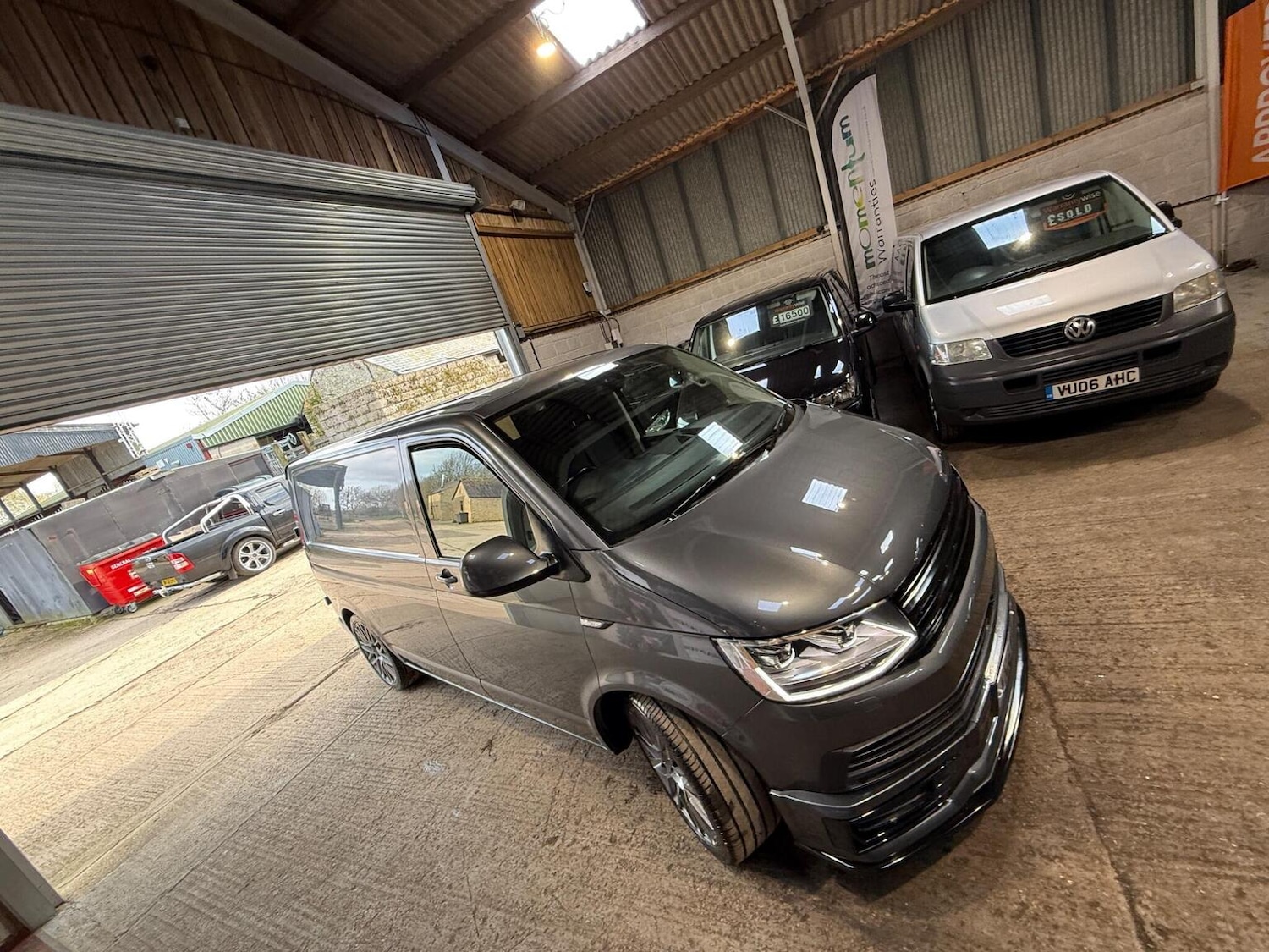 Used Volkswagen Transporter 2018 for sale - 77675666: Photo 60