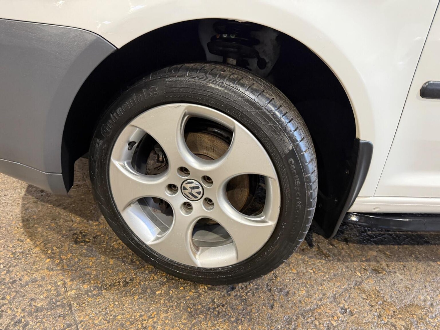 Used Volkswagen Caddy Maxi 2009 for sale - 76807278: Photo 17