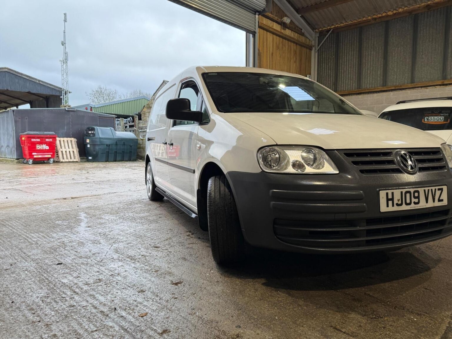Used Volkswagen Caddy Maxi 2009 for sale - 76807278: Photo 2