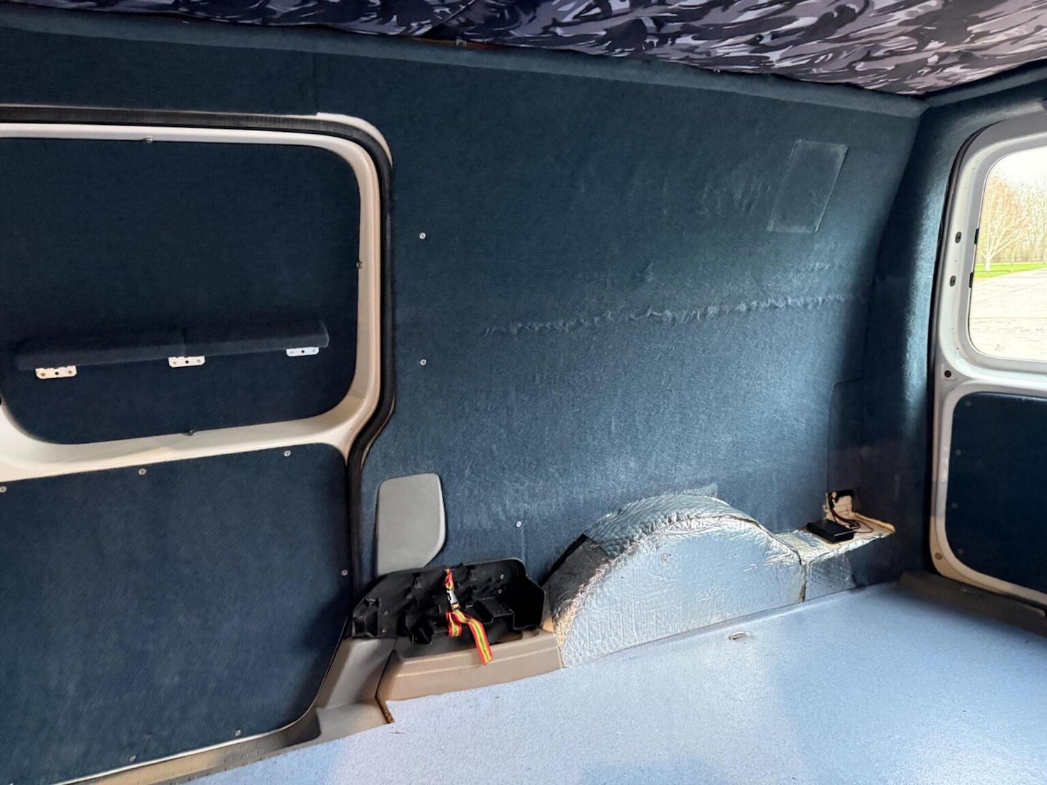 Used Volkswagen Caddy Maxi 2009 for sale - 76807278: Photo 30