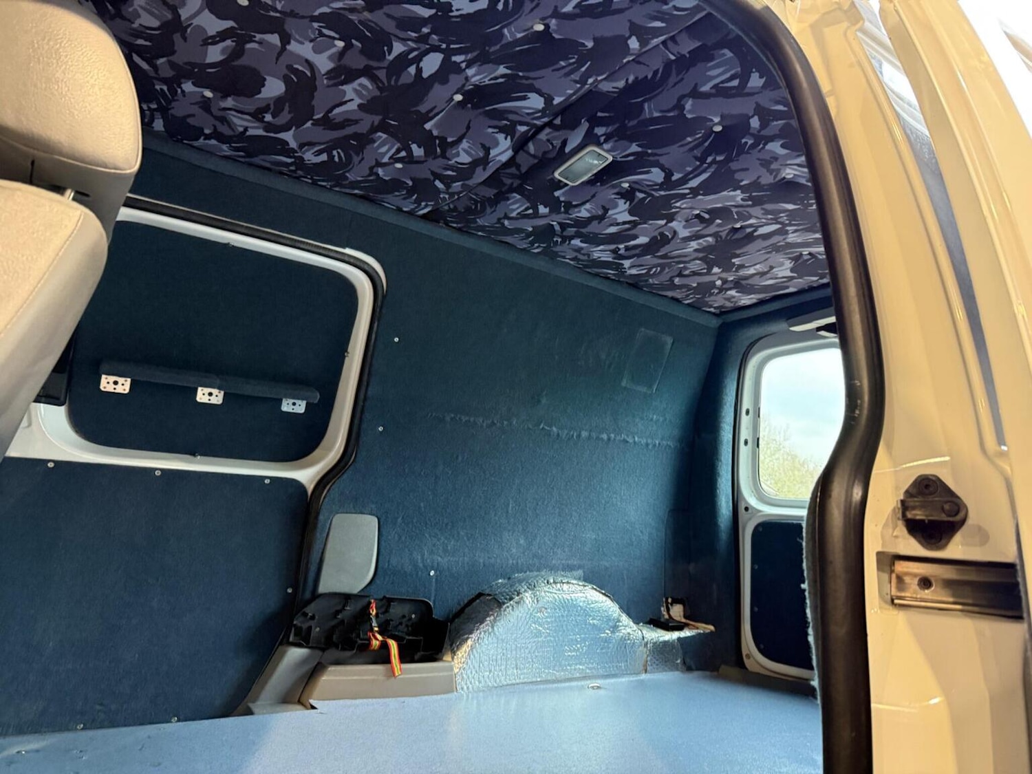 Used Volkswagen Caddy Maxi 2009 for sale - 76807278: Photo 33