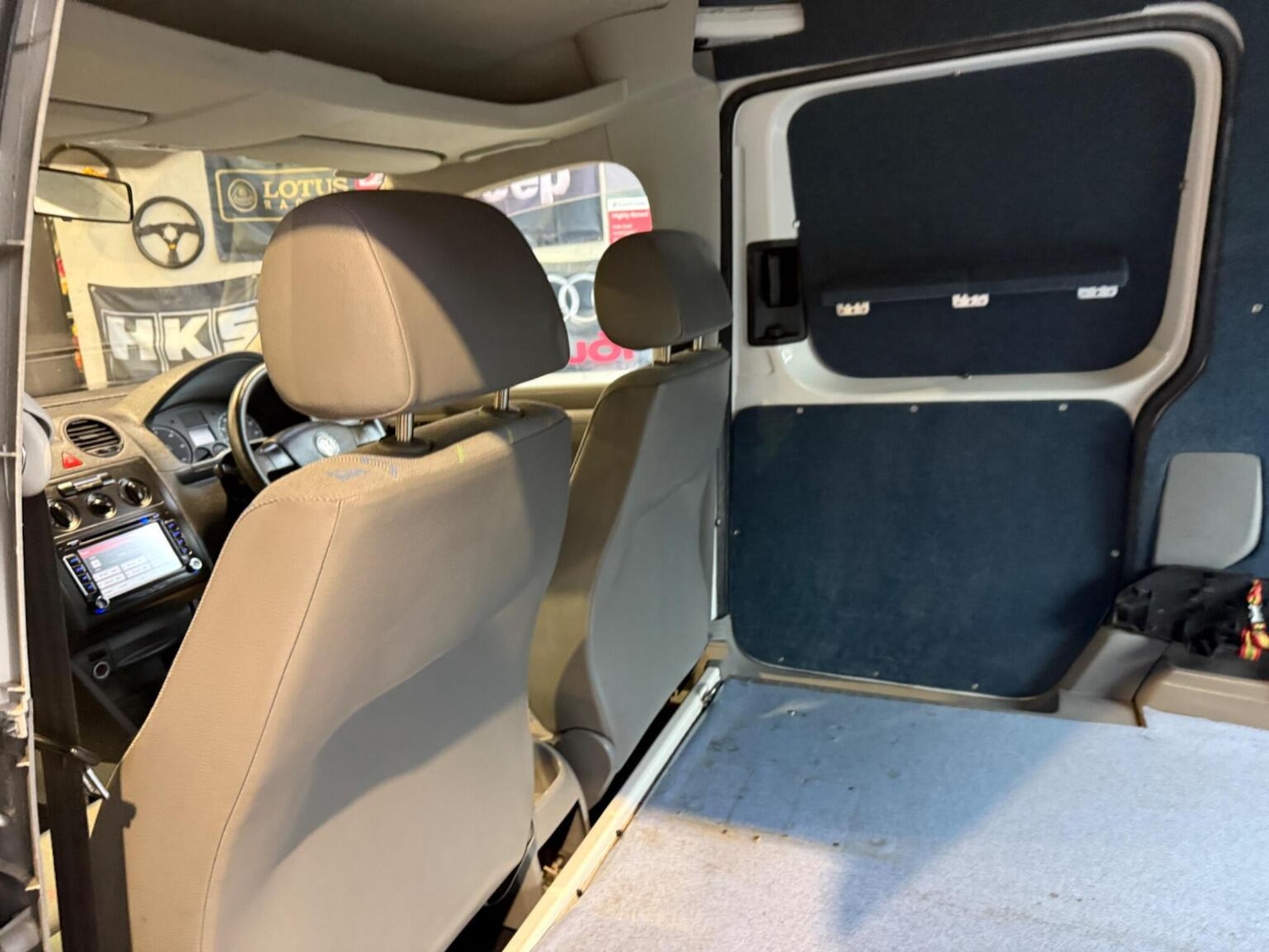 Used Volkswagen Caddy Maxi 2009 for sale - 76807278: Photo 35