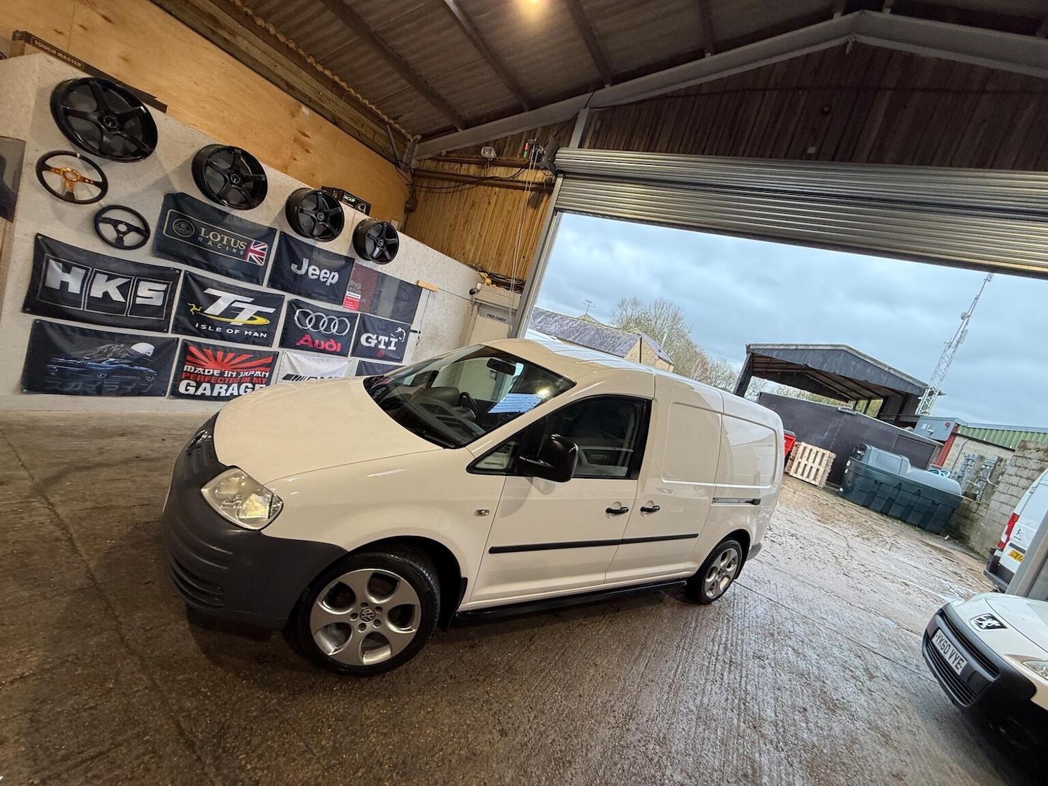 Used Volkswagen Caddy Maxi 2009 for sale - 76807278: Photo 68