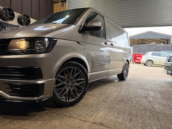 Used Volkswagen Transporter 2017 for sale - 78018461: Photo