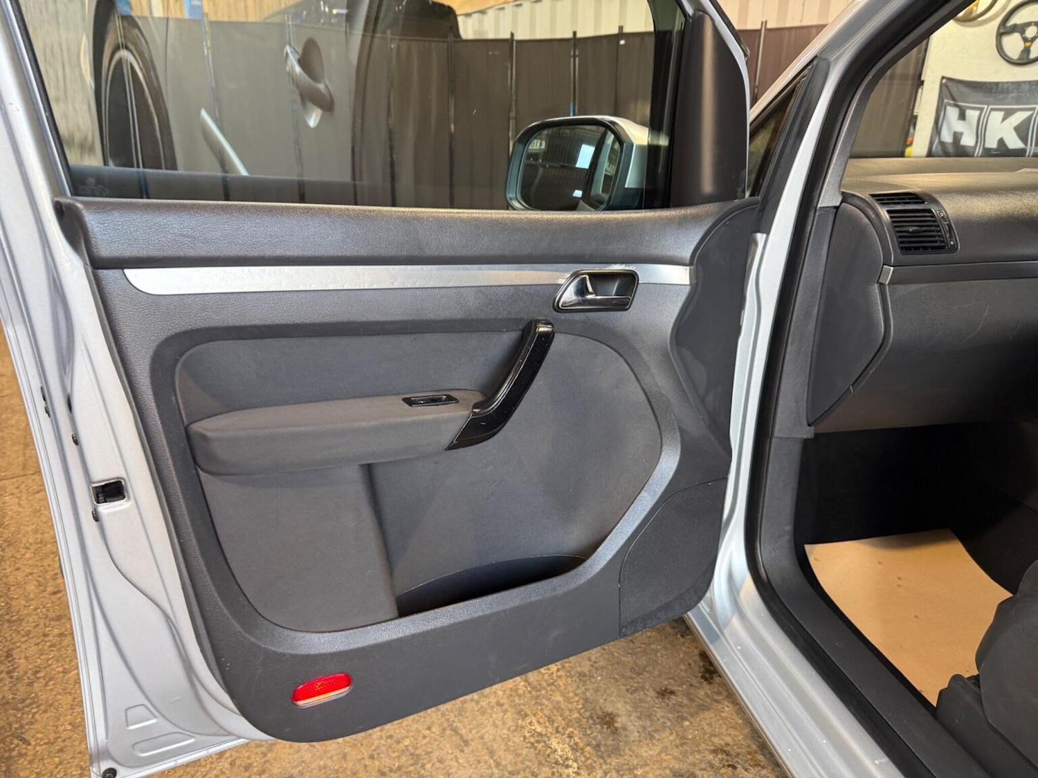 Used Volkswagen Caddy 2015 for sale - 77758994: Photo 27