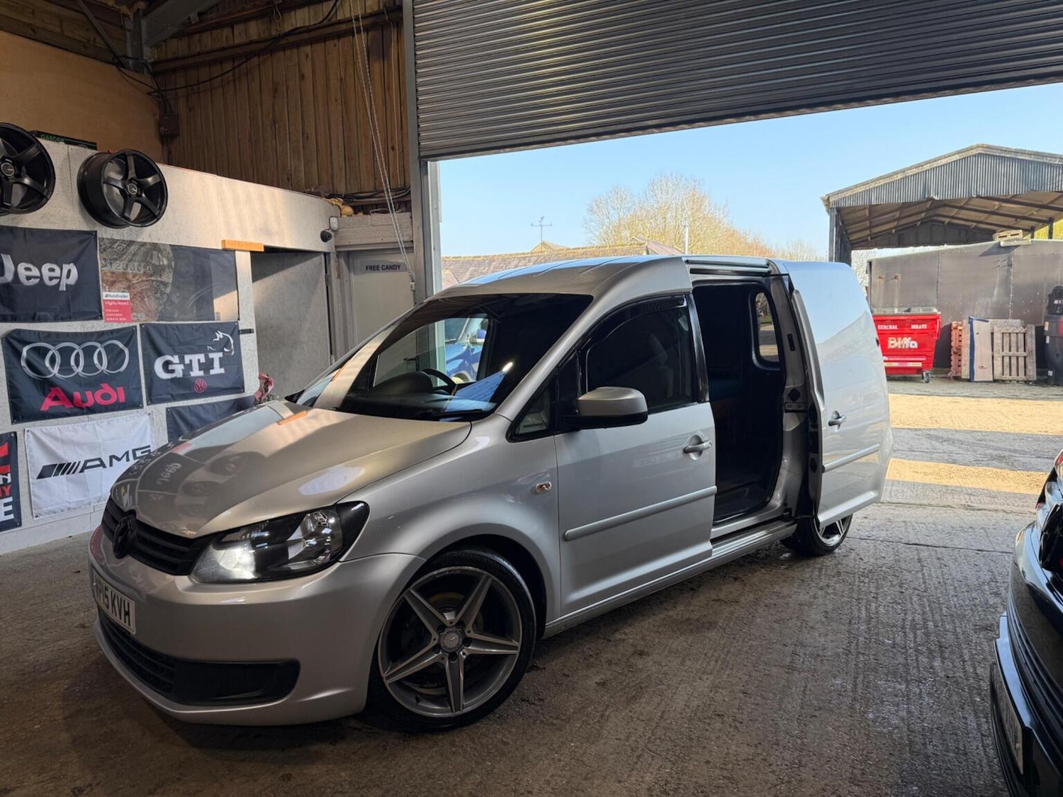 Used Volkswagen Caddy 2015 for sale - 77758994: Photo 28