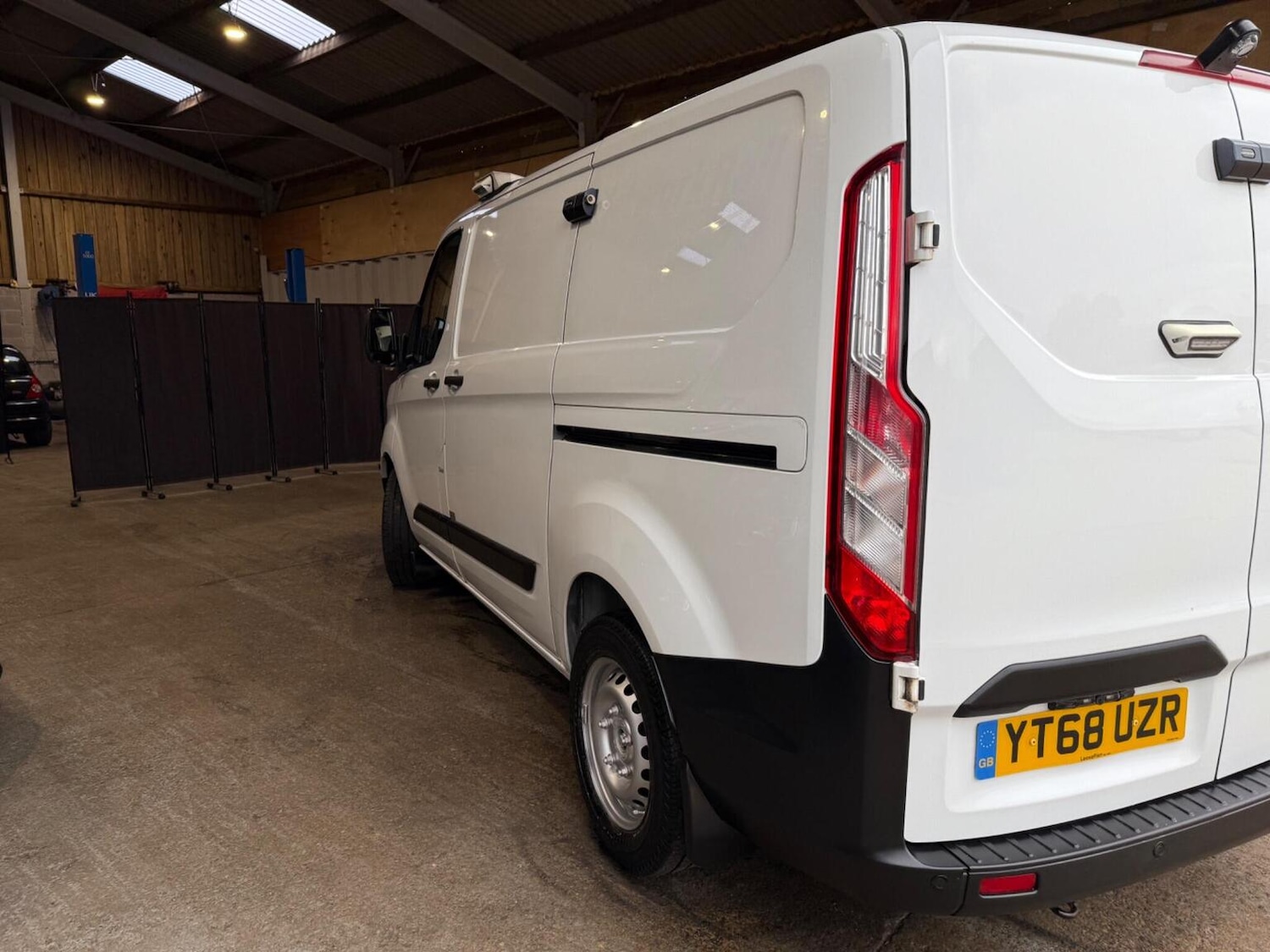 Used Ford Transit Custom 2018 for sale - 76120209: Photo 12