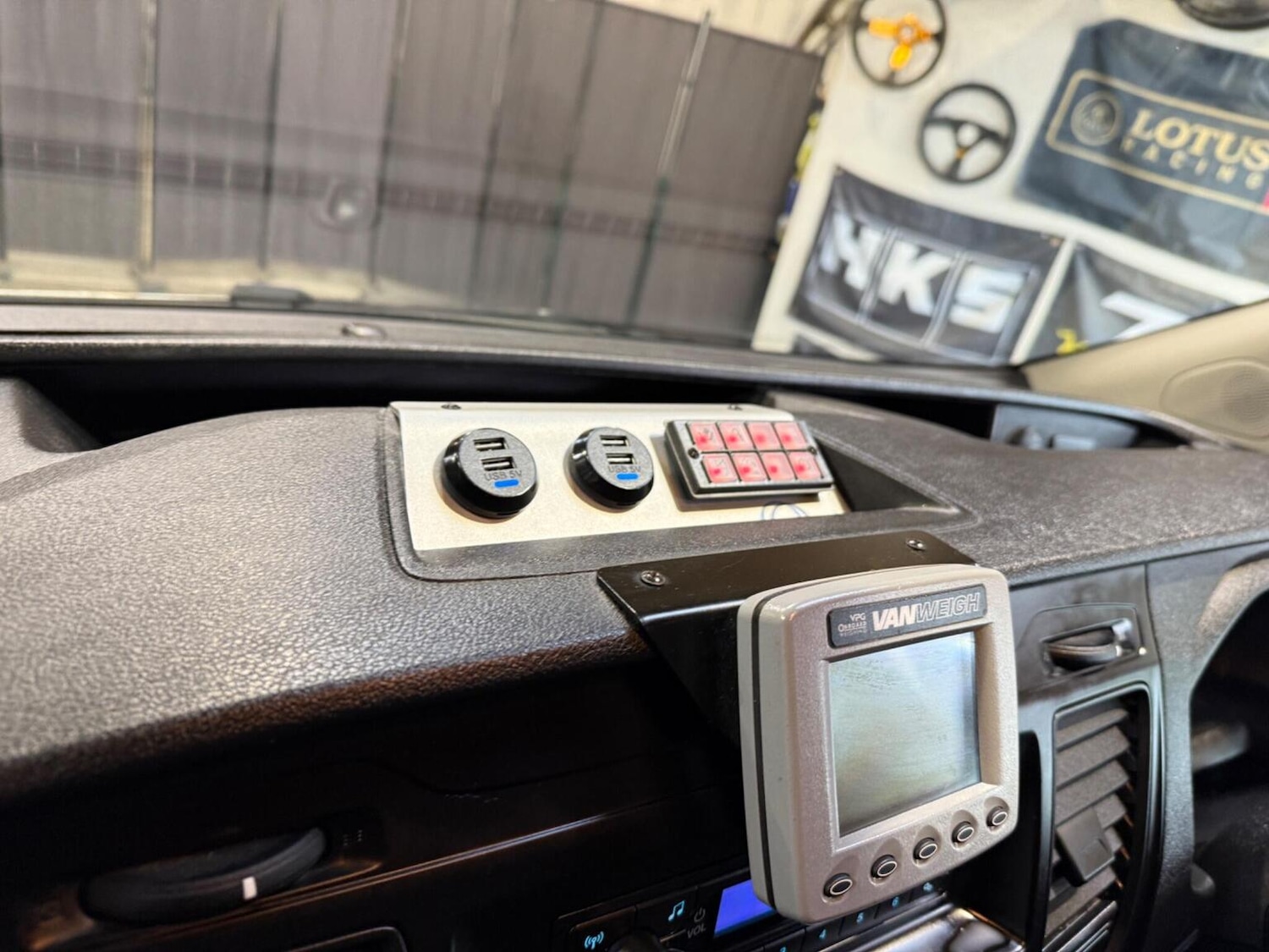 Used Ford Transit Custom 2018 for sale - 76120209: Photo 28