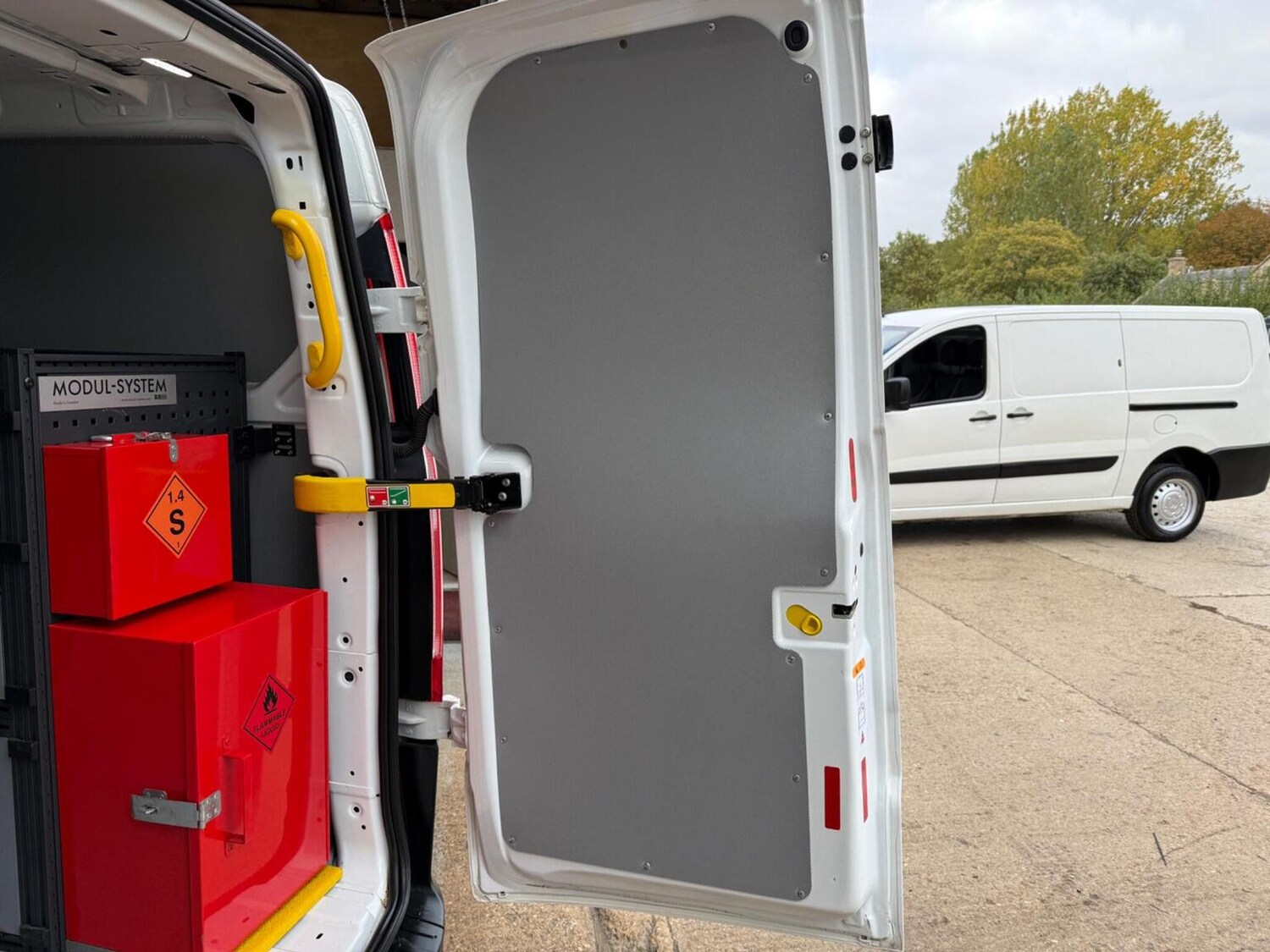 Used Ford Transit Custom 2018 for sale - 76120209: Photo 46