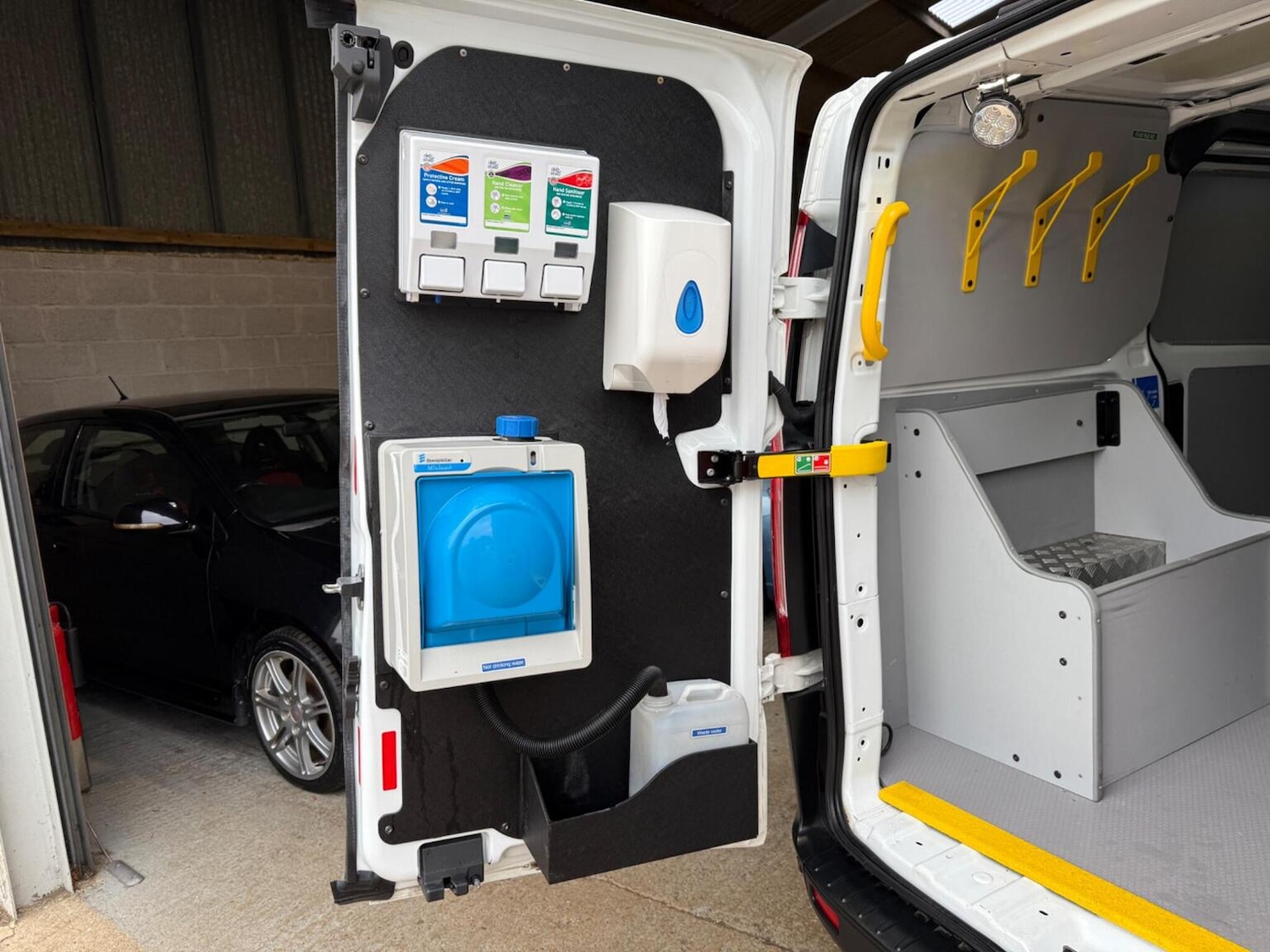 Used Ford Transit Custom 2018 for sale - 76120209: Photo 47