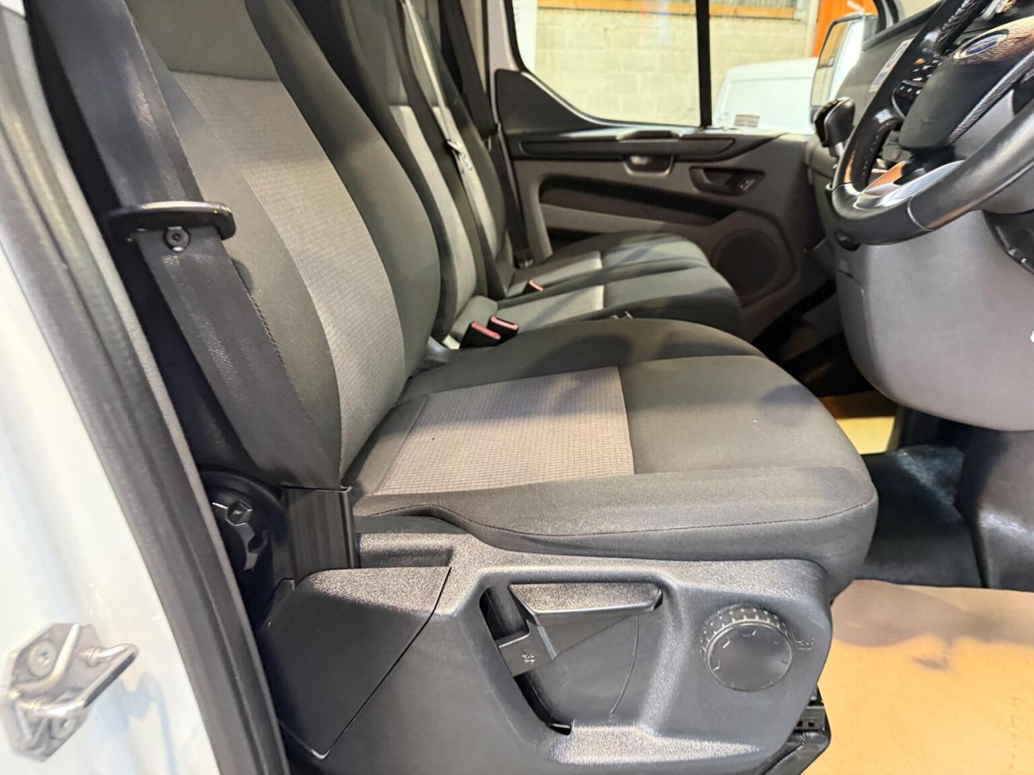 Used Ford Transit Custom 2018 for sale - 76120209: Photo 55