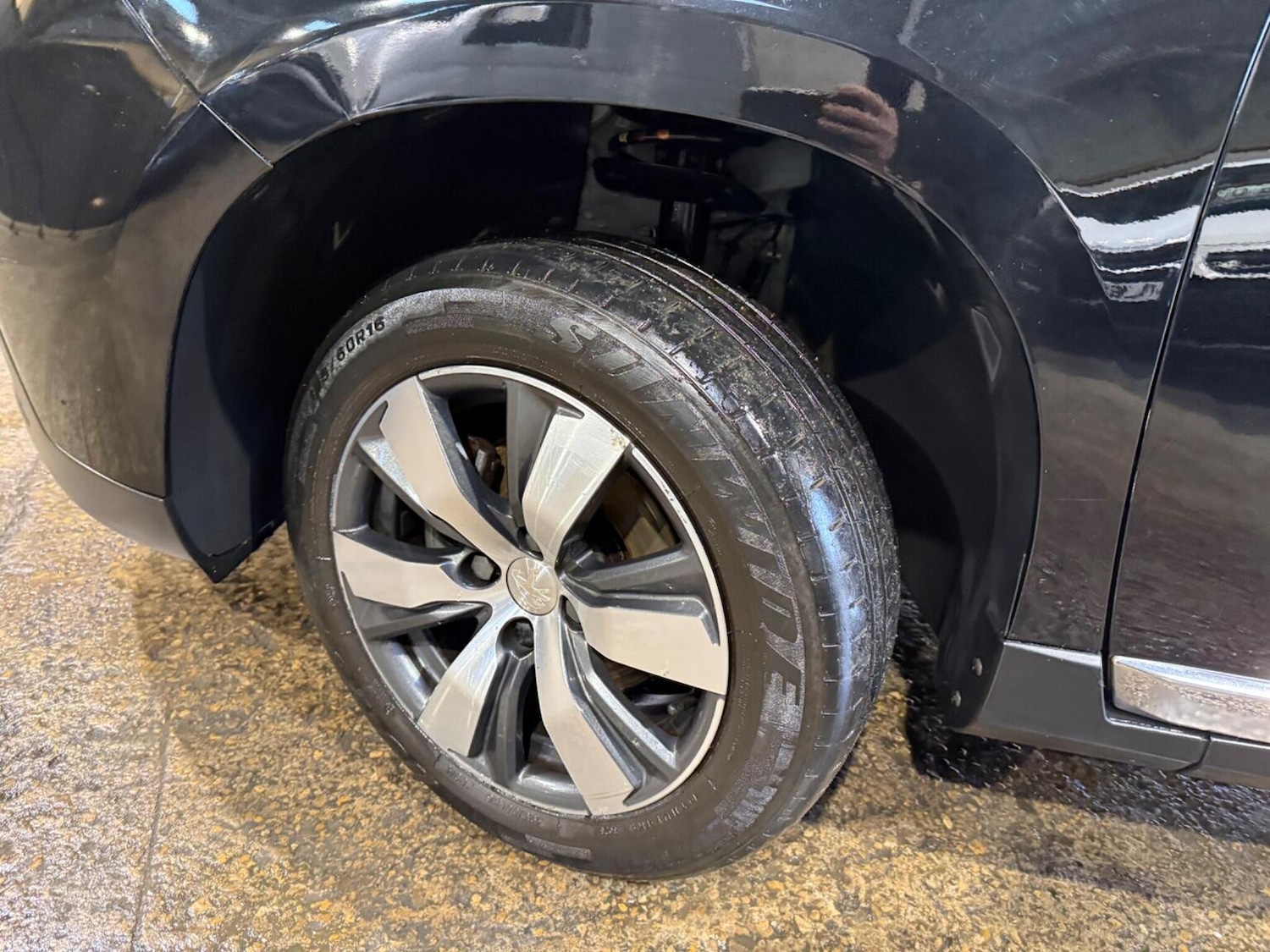 Used Peugeot 2008 2016 for sale - 78176134: Photo 18