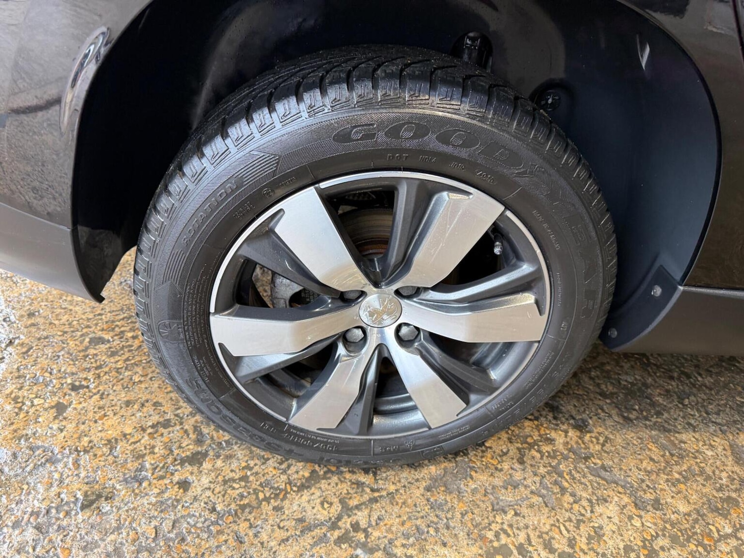 Used Peugeot 2008 2016 for sale - 78176134: Photo 24