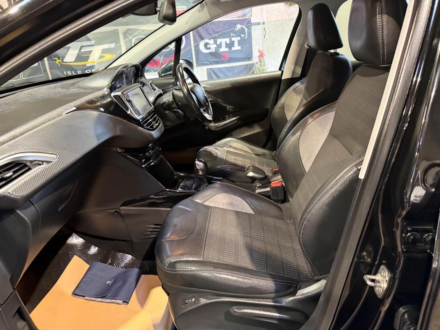 Used Peugeot 2008 2016 for sale - 78176134: Photo 27