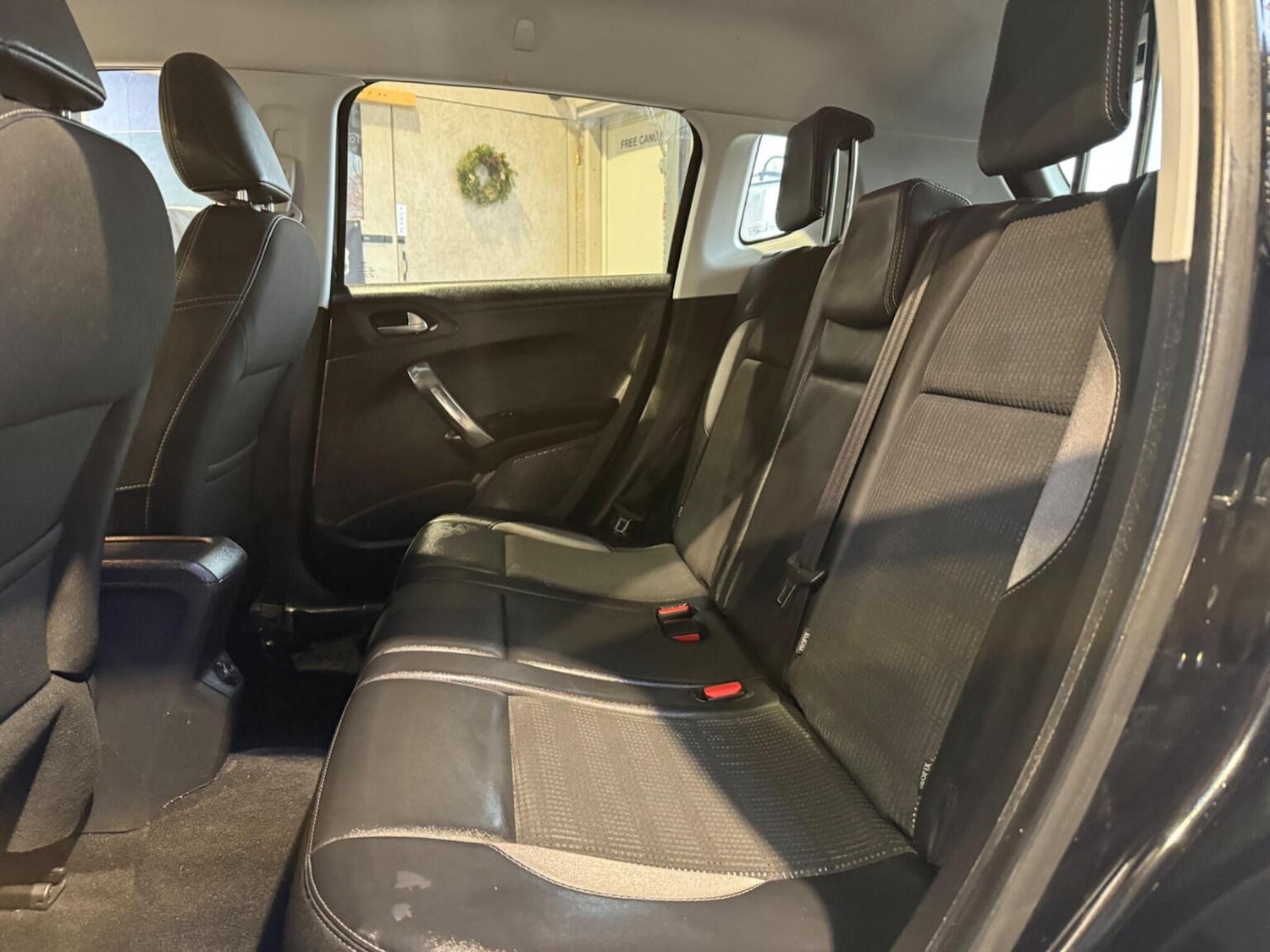 Used Peugeot 2008 2016 for sale - 78176134: Photo 31