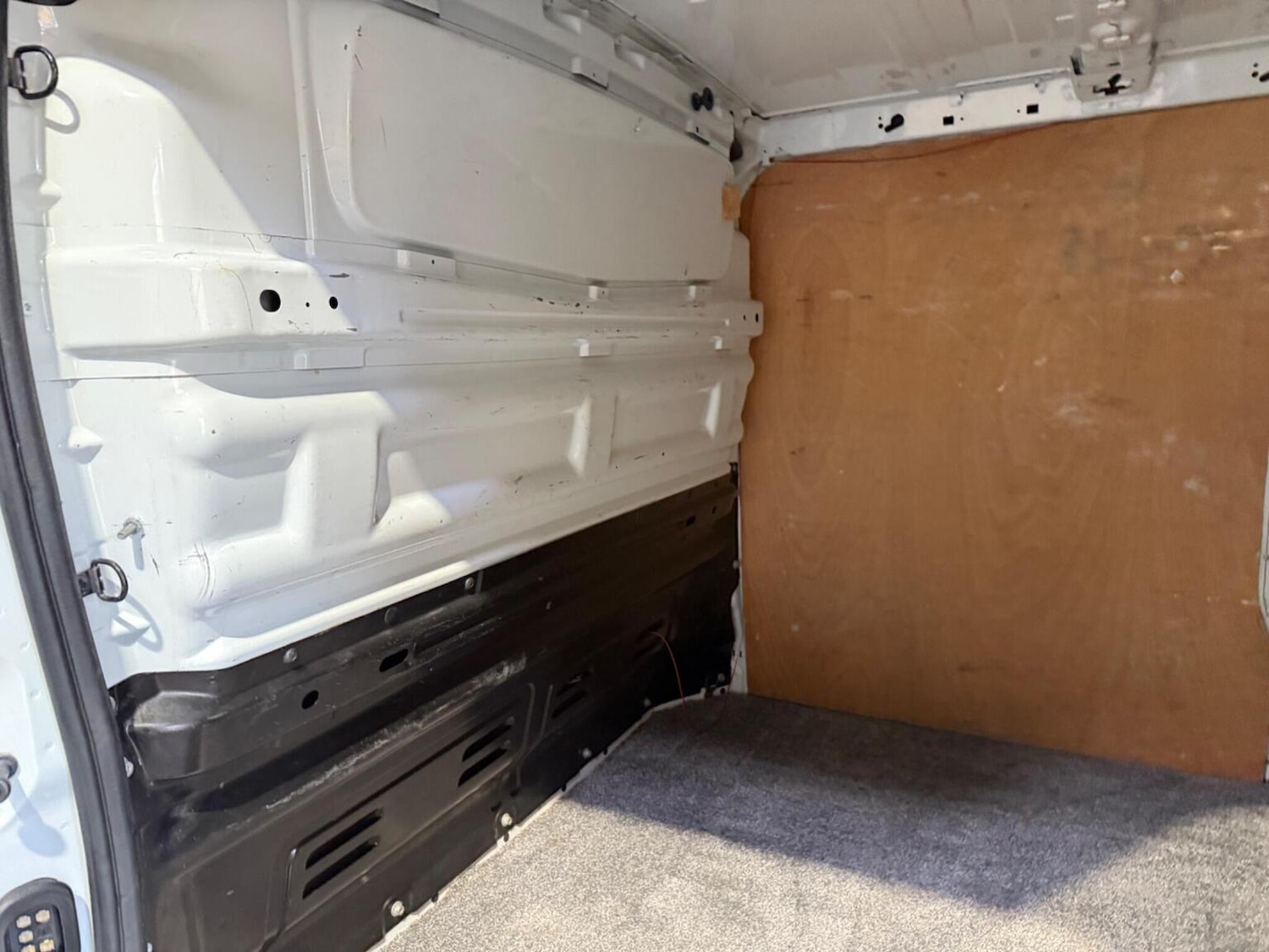 Used Vauxhall Vivaro 2015 for sale - 76299057: Photo 33