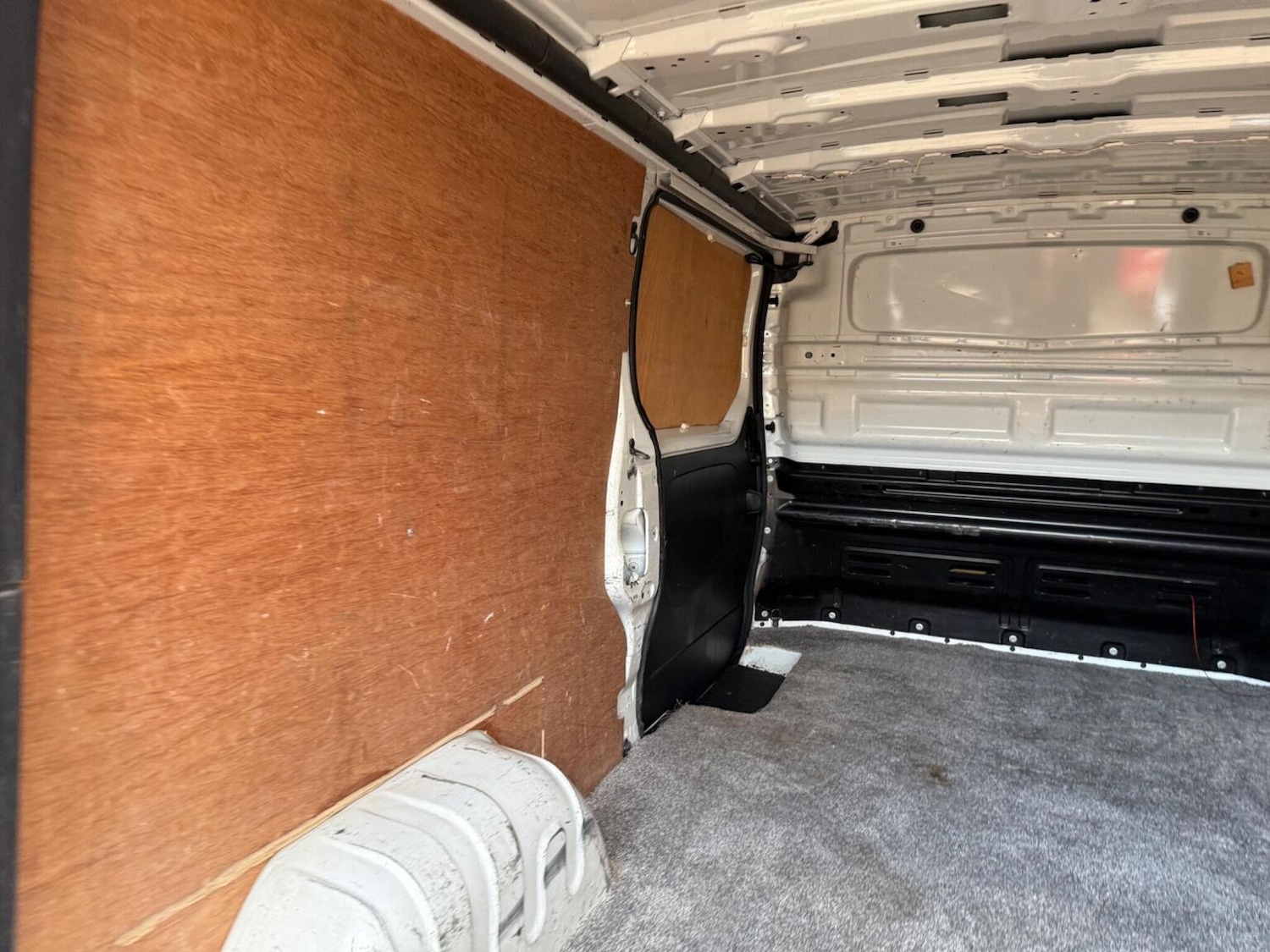 Used Vauxhall Vivaro 2015 for sale - 76299057: Photo 37