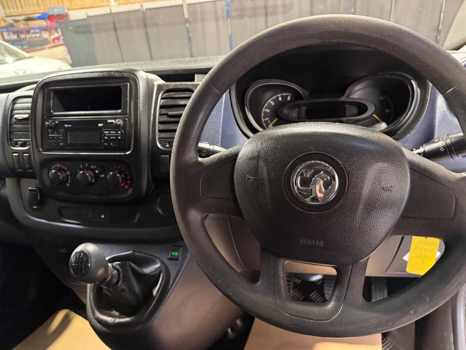 Used Vauxhall Vivaro 2015 for sale - 76299057: Photo 42