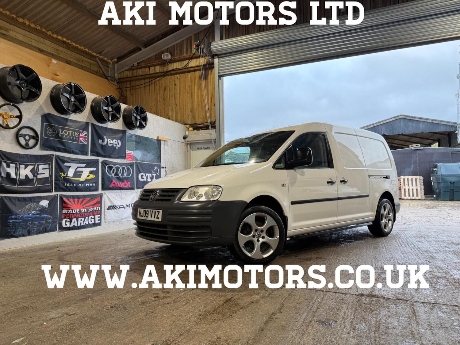 Used Volkswagen Caddy Maxi 2009 for sale - 77065703: Photo 1