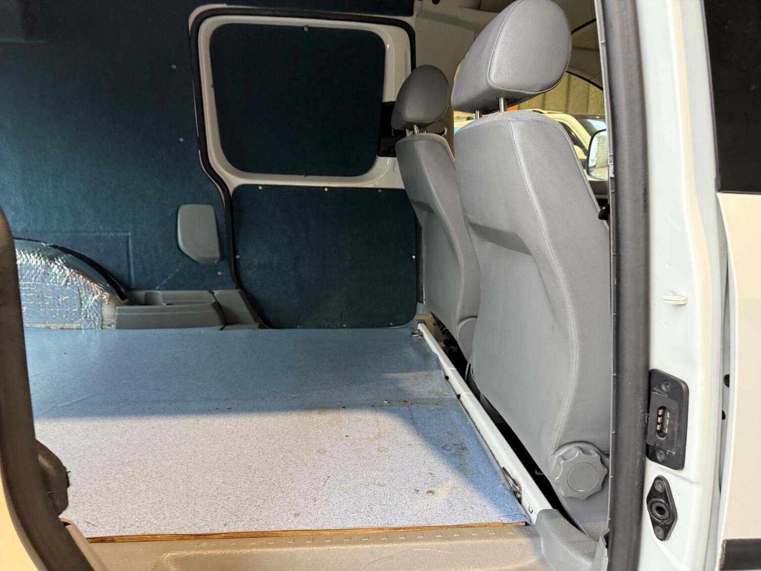 Used Volkswagen Caddy Maxi 2009 for sale - 77065703: Photo 45