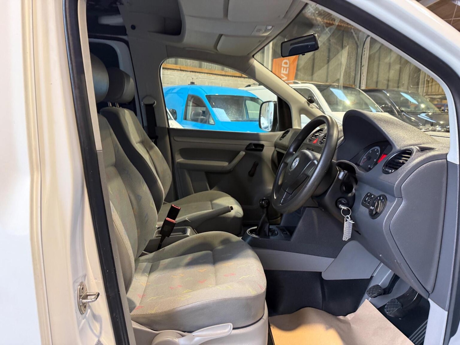 Used Volkswagen Caddy Maxi 2009 for sale - 77065703: Photo 51