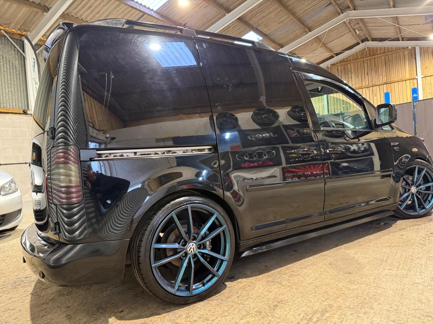 Used Volkswagen Caddy 2012 for sale - 77851325: Photo 61