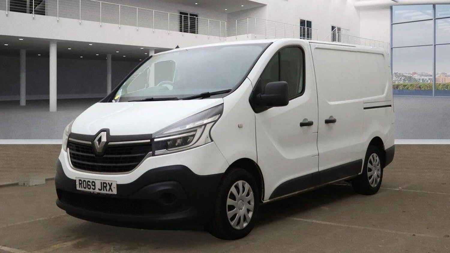 Used Renault Trafic 2019 for sale - 76397122: Photo 1