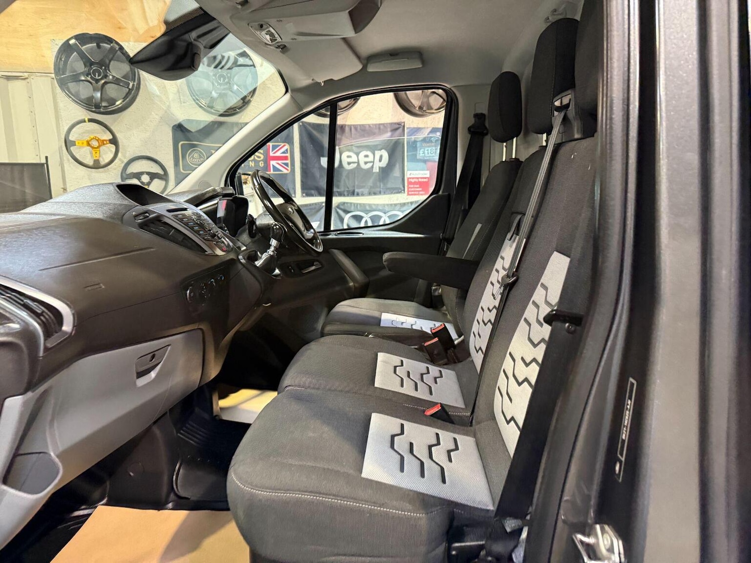 Used Ford Transit Custom 2017 for sale - 76120210: Photo 10