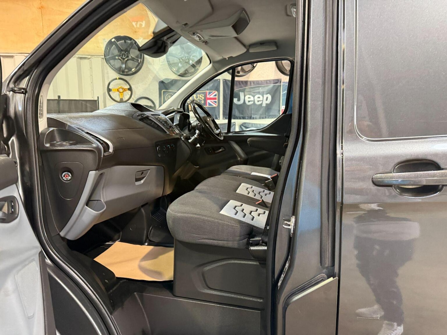 Used Ford Transit Custom 2017 for sale - 76120210: Photo 14