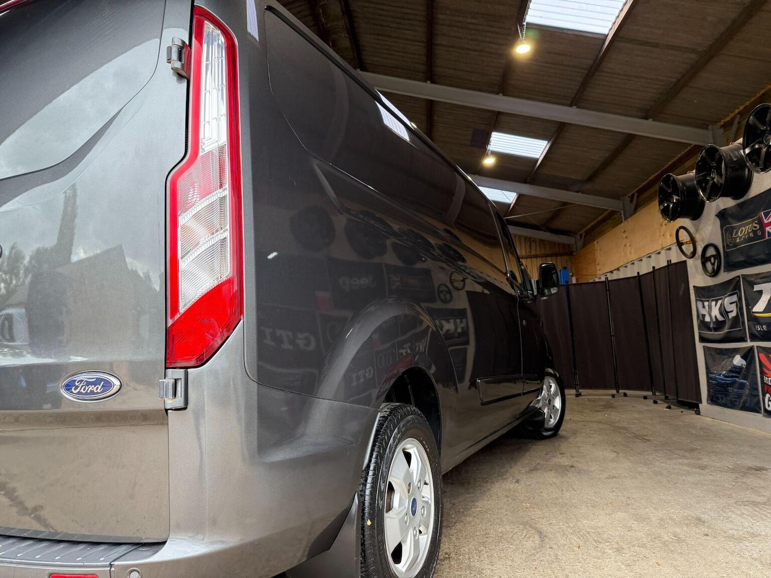 Used Ford Transit Custom 2017 for sale - 76120210: Photo 50