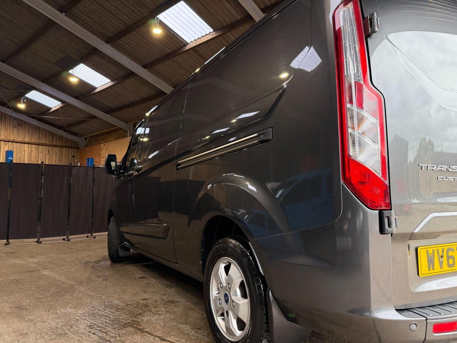 Used Ford Transit Custom 2017 for sale - 76120210: Photo 52