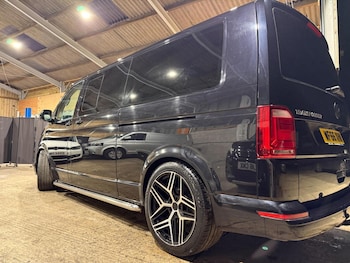 Used Volkswagen Transporter 2016 for sale - 77453325: Photo