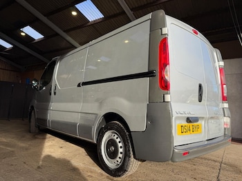Used Vauxhall Vivaro 2014 for sale - 76497409: Photo