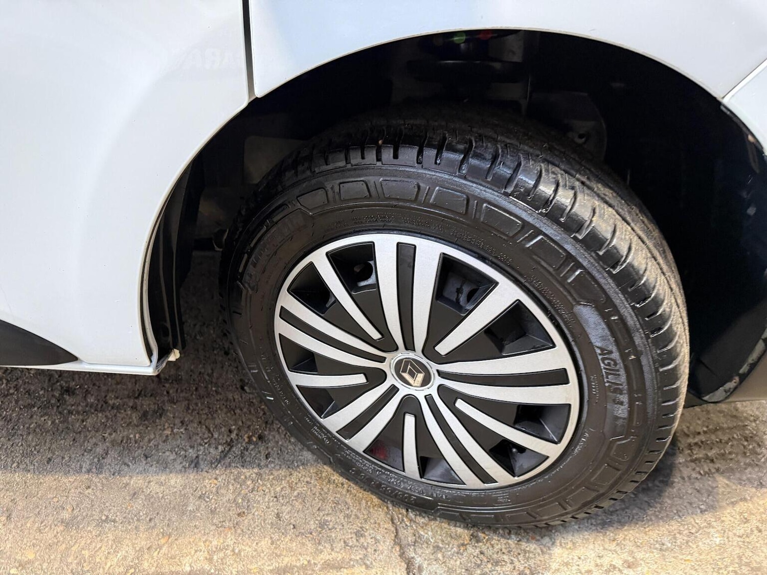 Used Renault Trafic 2019 for sale - 76837002: Photo 23