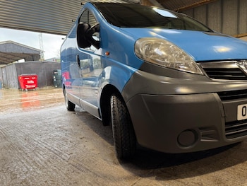 Used Vauxhall Vivaro 2010 for sale - 76369354: Photo