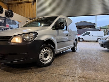Used Volkswagen Caddy 2011 for sale - 76924399: Photo