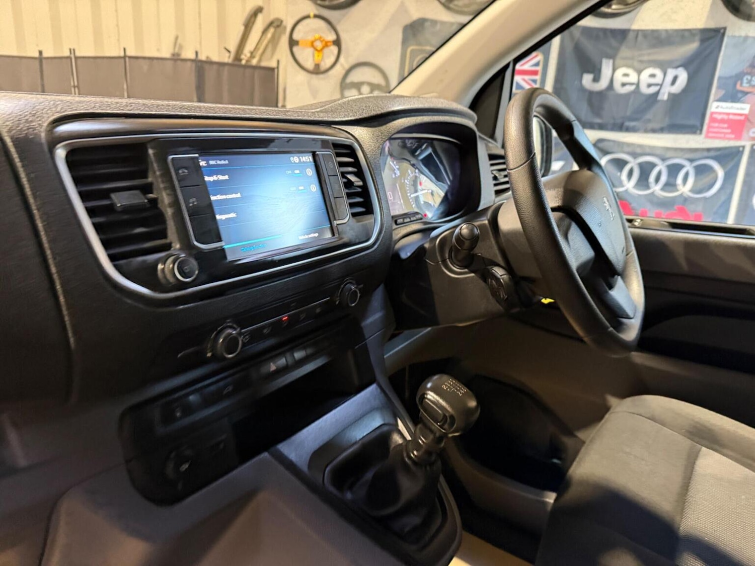 Used Peugeot Expert 2022 for sale - 76536738: Photo 25