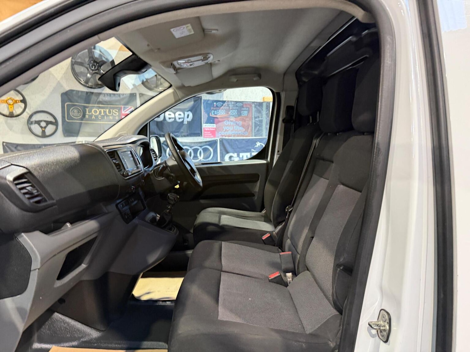 Used Peugeot Expert 2022 for sale - 76536738: Photo 26