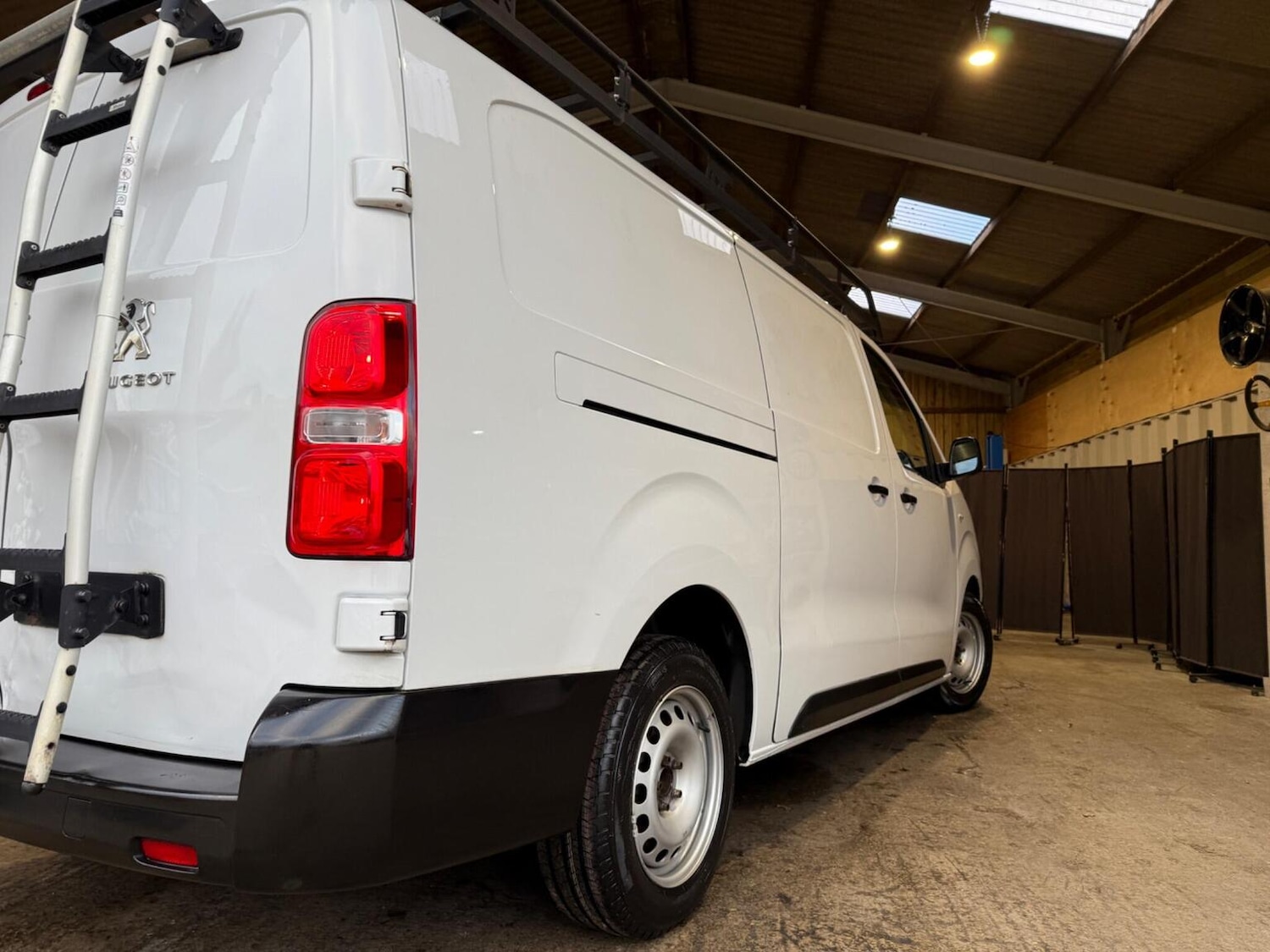 Used Peugeot Expert 2022 for sale - 76536738: Photo 62