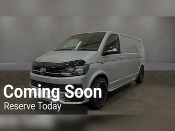 Used Volkswagen Transporter 2017 for sale - 77028014: Photo
