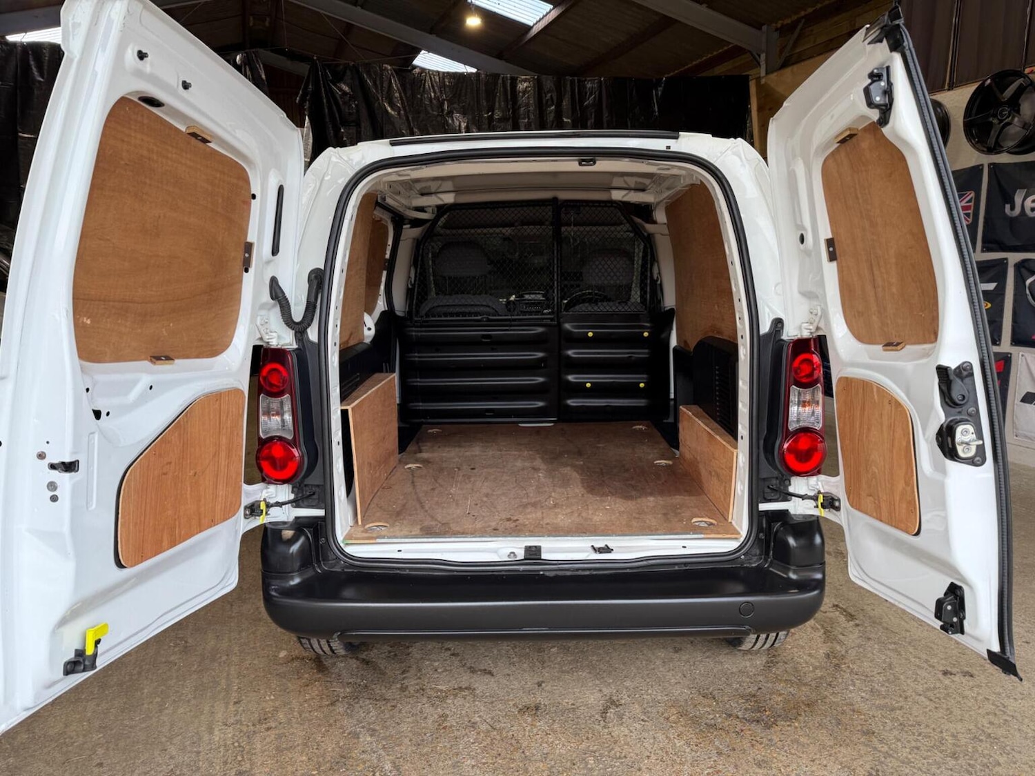 Used Peugeot Partner 2013 for sale - 78038920: Photo 35