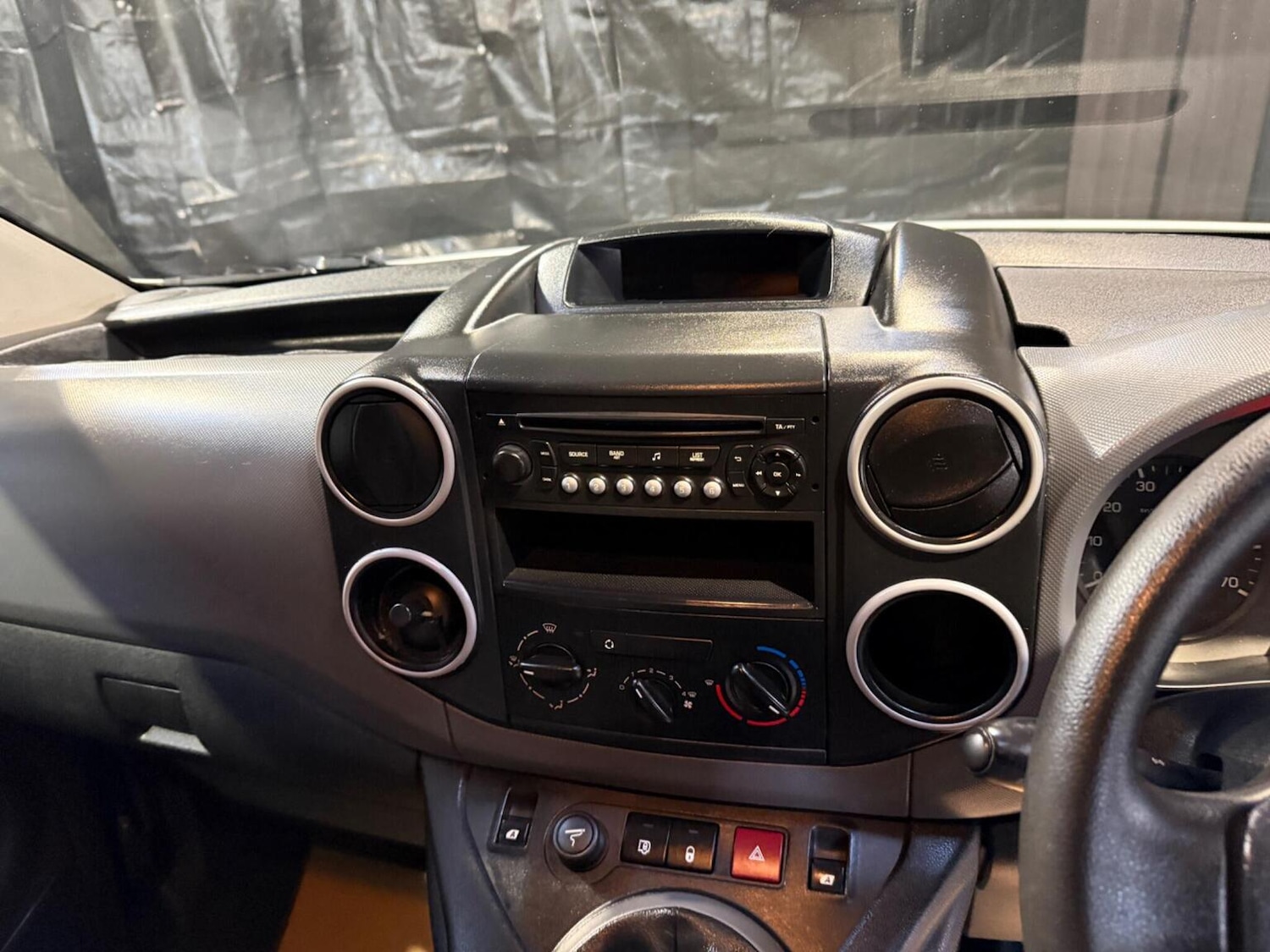 Used Peugeot Partner 2013 for sale - 78038920: Photo 42