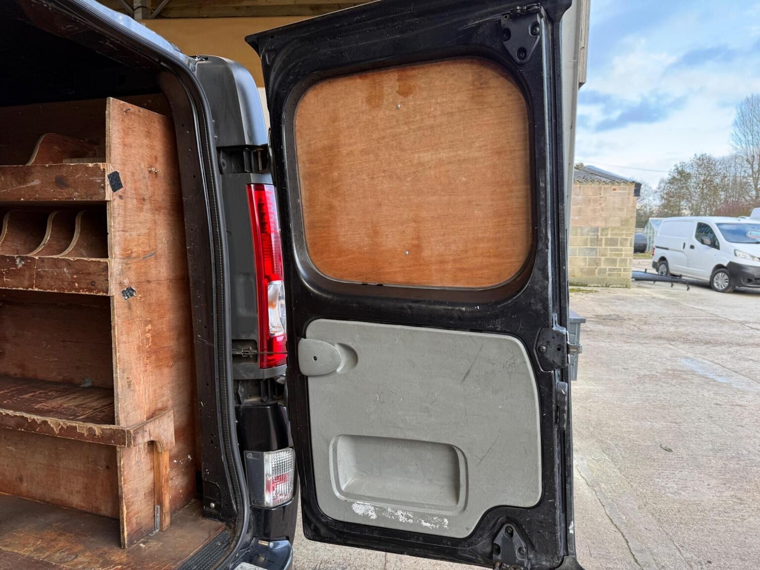 Used Vauxhall Vivaro 2008 for sale - 77459932: Photo 39