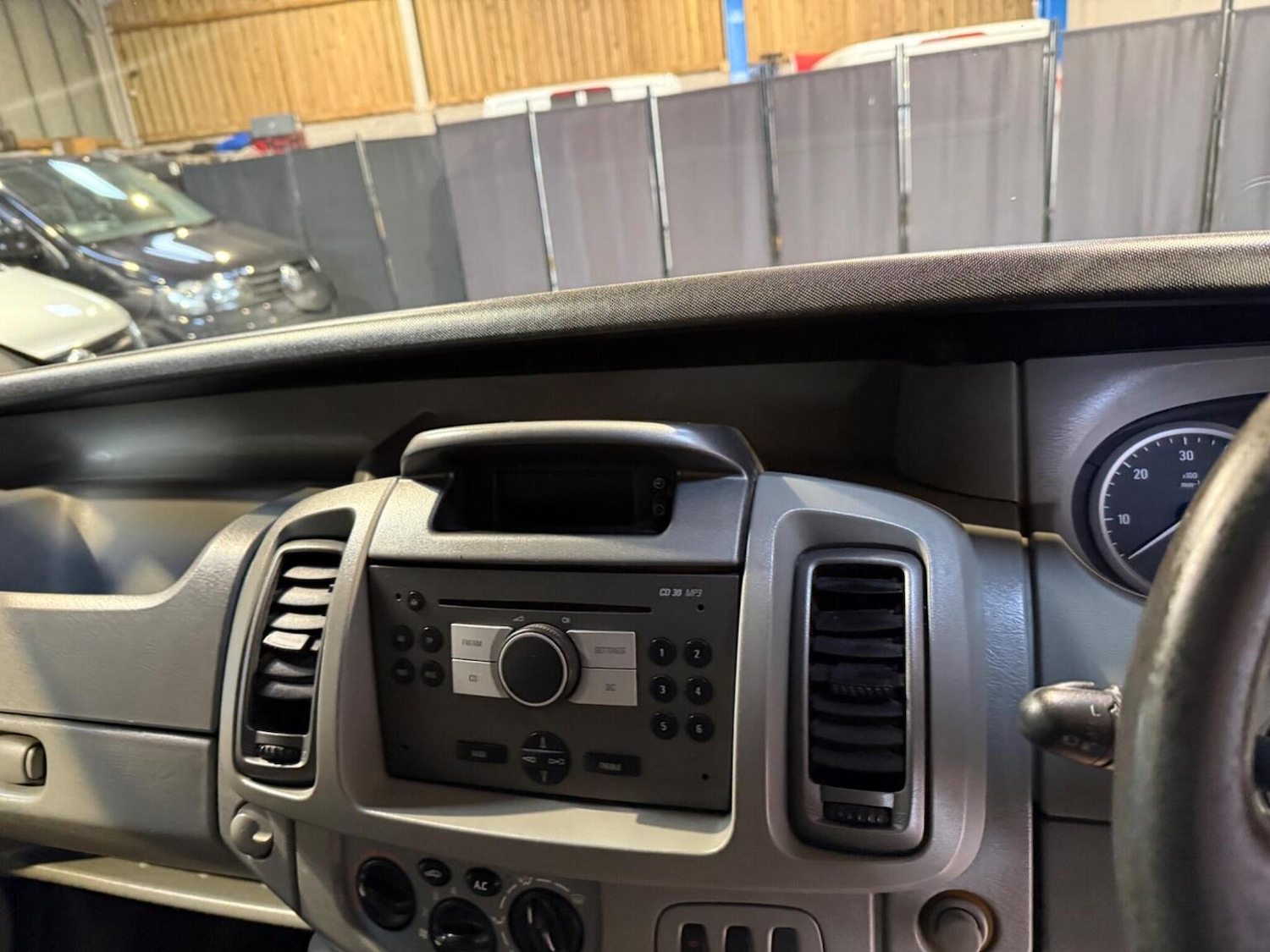 Used Vauxhall Vivaro 2008 for sale - 77459932: Photo 40