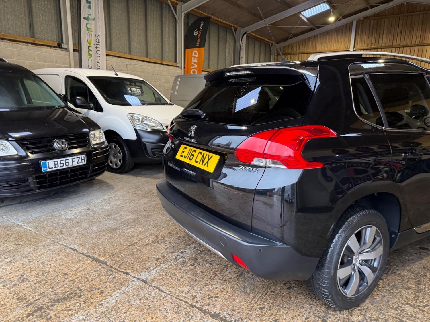 Used Peugeot 2008 2016 for sale - 77474847: Photo 14